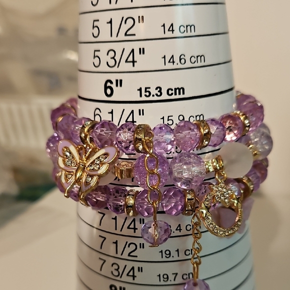 3 Butterfly & Stars Charms On Purple Crystals & Glass Beads Stretch Bracelets. - Picture 5 of 5